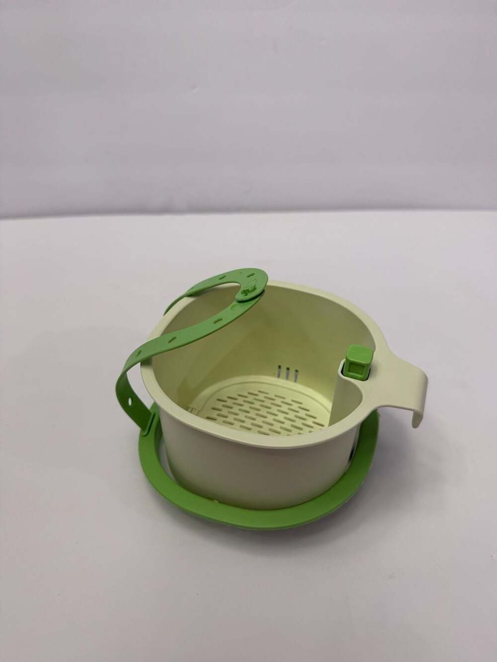 Faucet Mount Sink Strainer for Food Scraps Fruit Rinsing and Sponge Storage